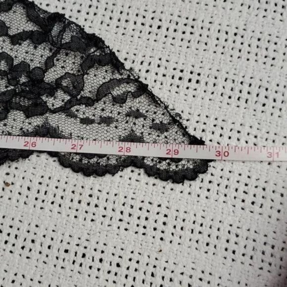 Vintage 60-70's Black Lace Prayer Headcovering - Picture 4 of 5